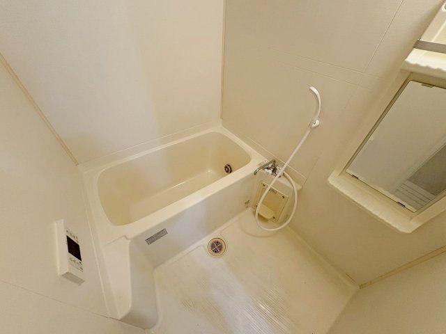 ハーティス宝塚Ⅱの浴室