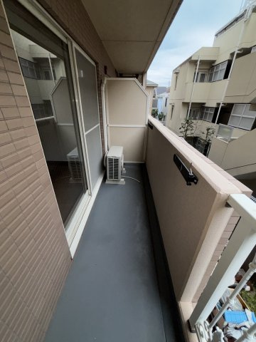 マリンガーデン妙典 A棟のバルコニー