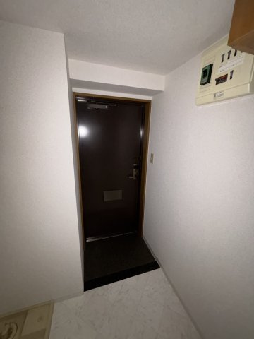 マリンガーデン妙典 A棟の玄関