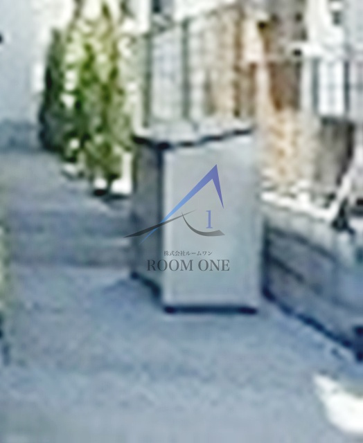 祖師谷アパートメントEのその他共用部分|敷地内ゴミ置き場です。