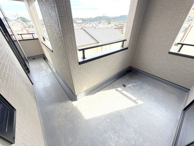 あきる野市野辺　全２棟　新築分譲のバルコニー