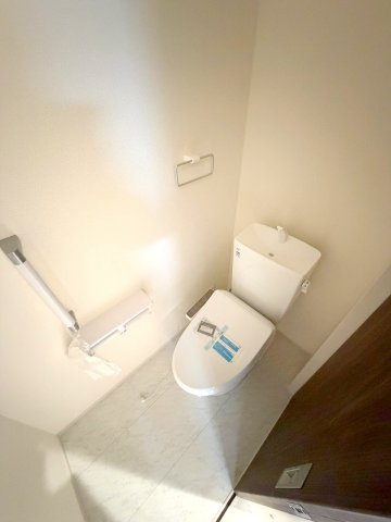 あきる野市野辺　全２棟　新築分譲のトイレ