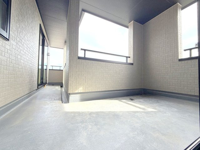 あきる野市野辺　全２棟　新築分譲のバルコニー