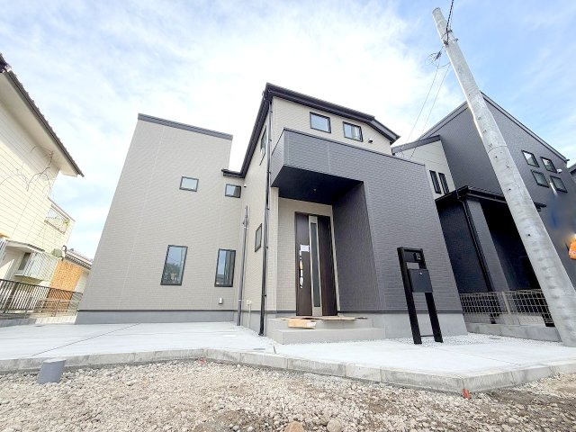 あきる野市野辺　全２棟　新築分譲の外観