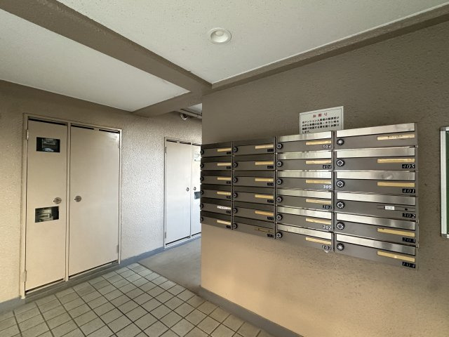 おりおのサニーハイツのエントランス