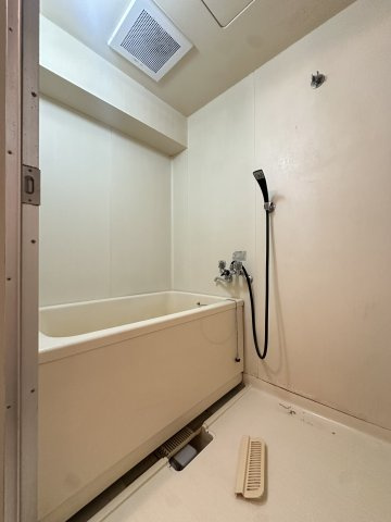 おりおのサニーハイツの浴室