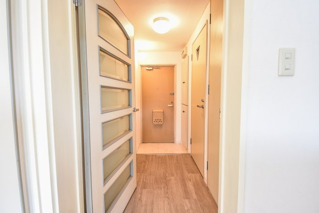 【玄関】 | メゾンドパイユ | 2021年7月改装時の室内写真です。