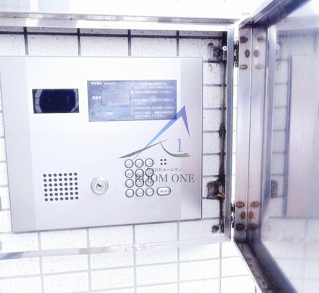 リーヴェルステージ横浜西のセキュリティ|オートロックです。