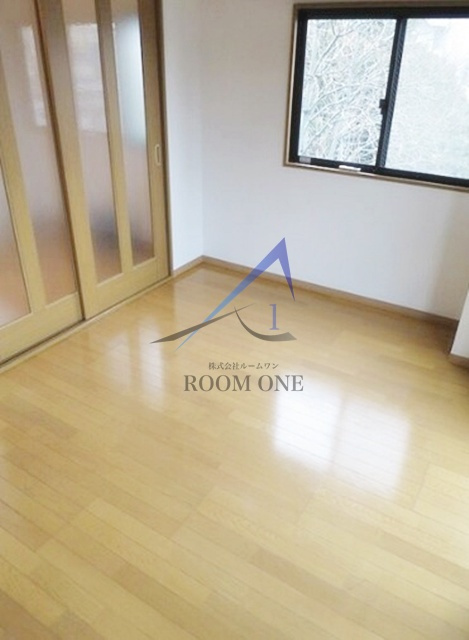 リーヴェルステージ横浜西の居間・リビング|洋室のお部屋です。