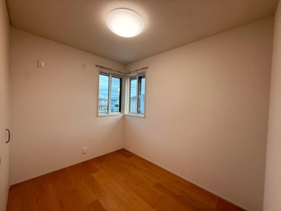 【洋室】 | 鴻巣市赤城～築浅中古住宅～