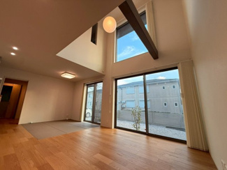 【居間・リビング】 | 鴻巣市赤城～築浅中古住宅～