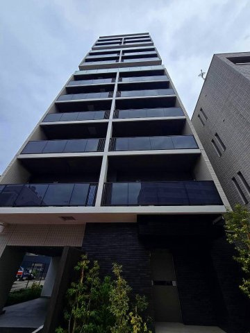 Alivis十条の外観