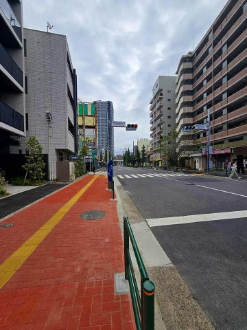 Alivis十条の周辺