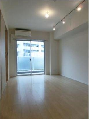 パークキューブ西ヶ原ステージの居間・リビング