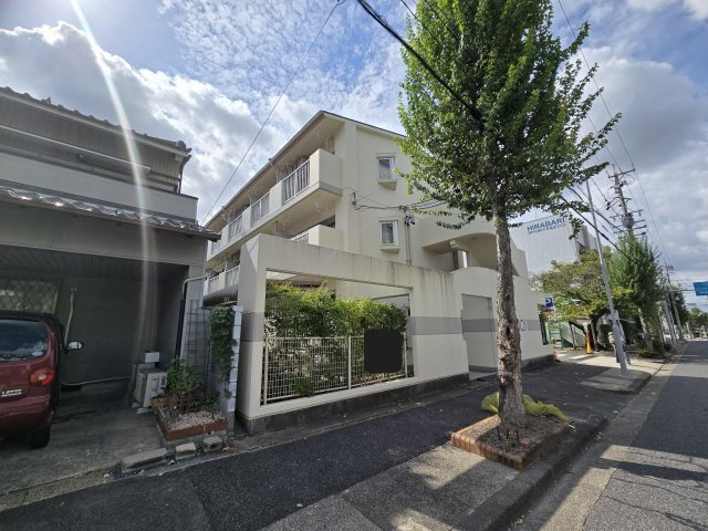 コスモス御前場の外観