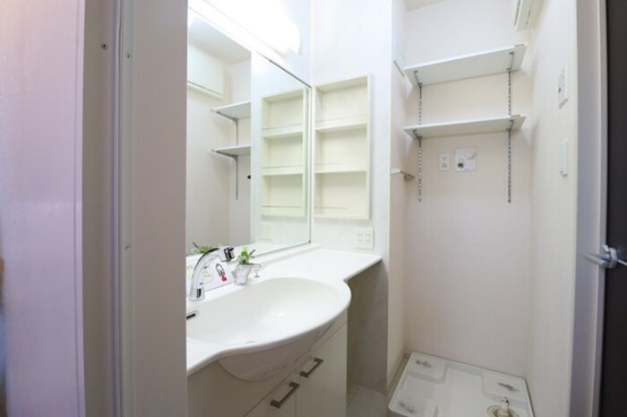 クレールの独立洗面台|洗髪洗面化粧台