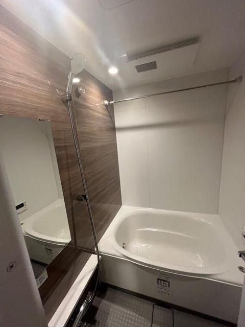 ブランシエスタ目黒中央町の浴室