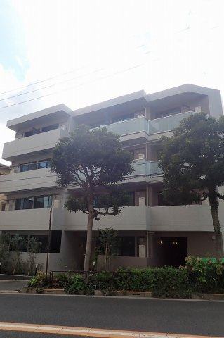 ファビオ東大前の外観