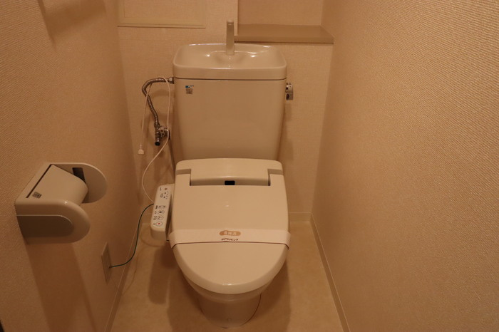 グランディス新八柱のトイレ|トイレ 温水洗浄暖房便座