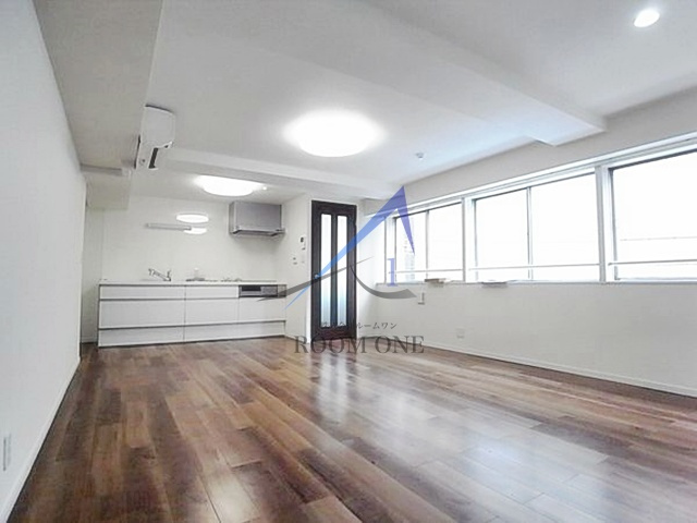 ＹＤビルディングの内装