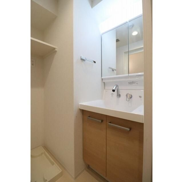 グランカーサ菊川の洗面所