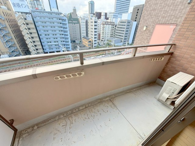 ルミエール新大阪のバルコニー