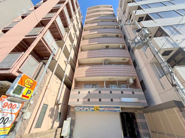 ルミエール新大阪の外観