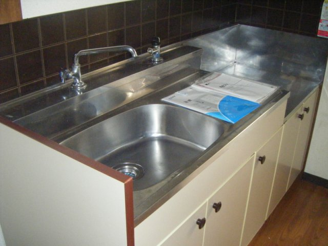 コーポジュネスのキッチン|ガスコンロ設置可能です。