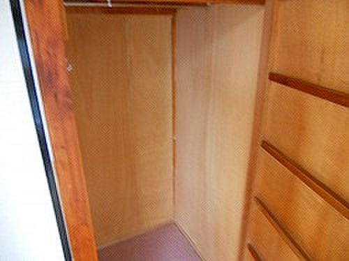 六甲台マンションの玄関