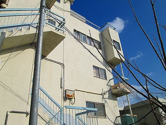 六甲台マンションの外観