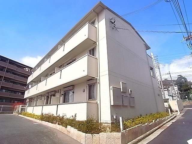 憩ハイツの外観