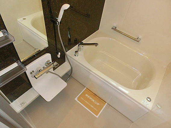 セジュール下山手通の浴室