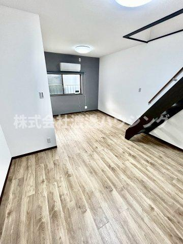 水尾3丁目一戸建の内装