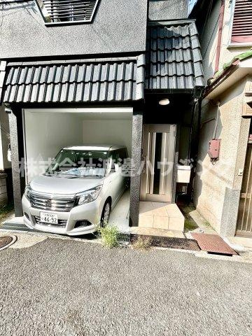 水尾3丁目一戸建のエントランス