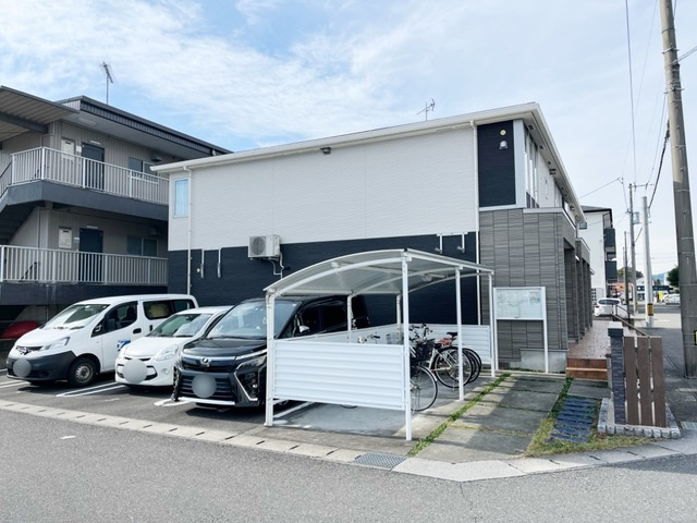 ユニヴァリィ・ラメールの駐車場|外観写真その他3