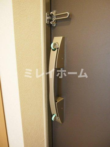 ルーブル蒲田南伍番館の玄関|同建物内別のお部屋の参考写真になります。