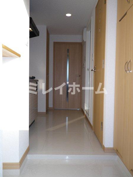 ルーブル蒲田南伍番館の玄関|同建物内別のお部屋の参考写真になります。