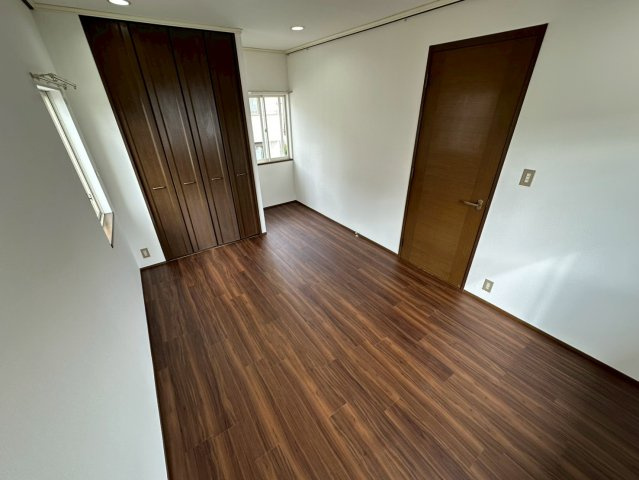 住吉宮町3丁目貸戸建の内装