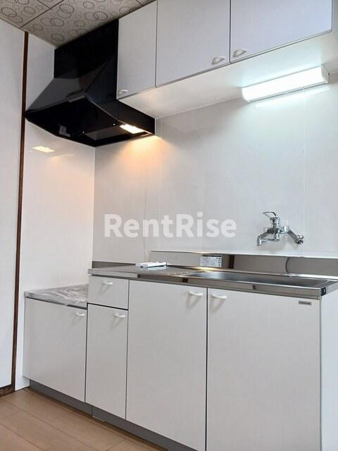 ビストロドタカギのキッチン|キッチン