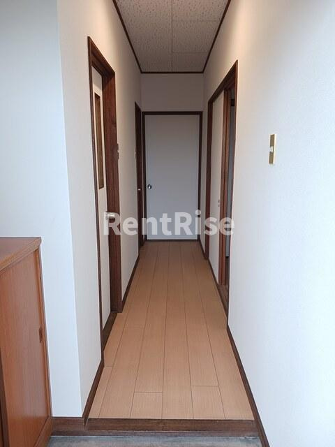 ビストロドタカギの玄関|玄関