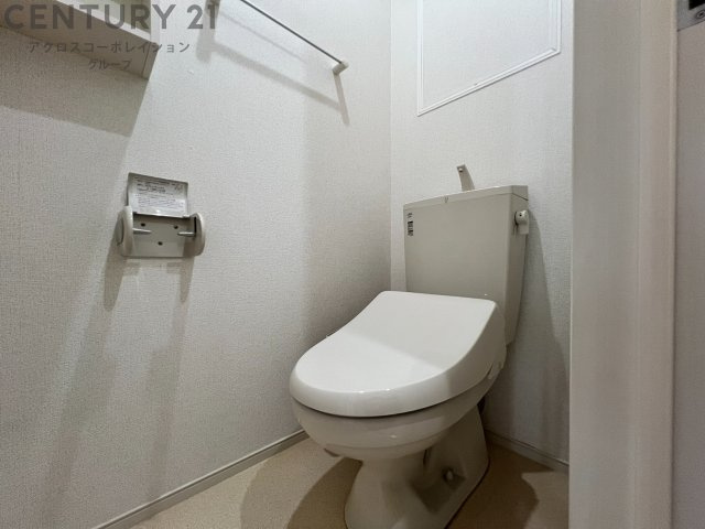 温水洗浄便座付きです