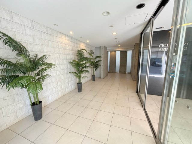 セレブコート新北野のロビー