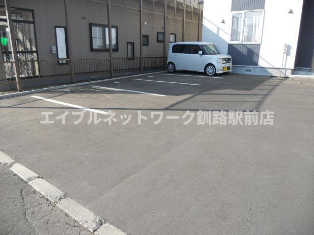 イコル暁の駐車場