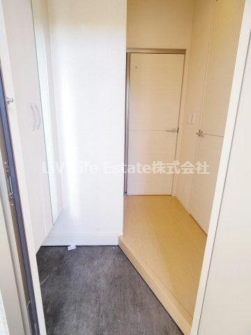 カームコートの玄関