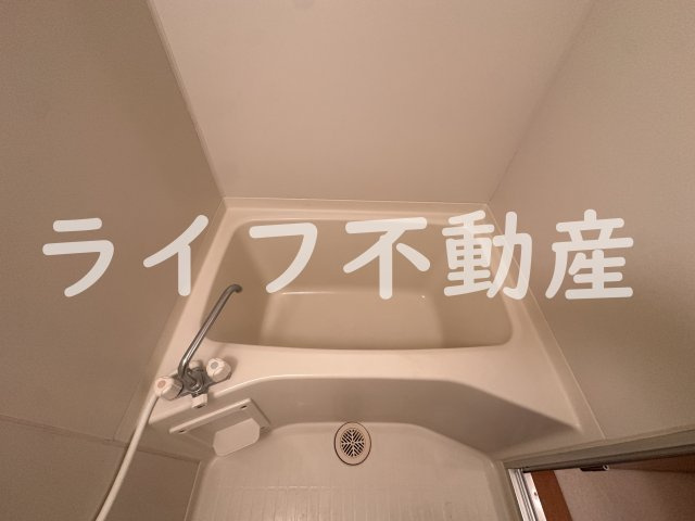 オーキッドスクエアの浴室