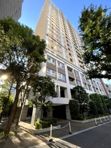 【外観】 | アクロス目黒タワー | タワーマンションならではの壮観な建物です