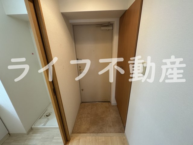 メゾンルミエールの玄関|ゆったりとした玄関です