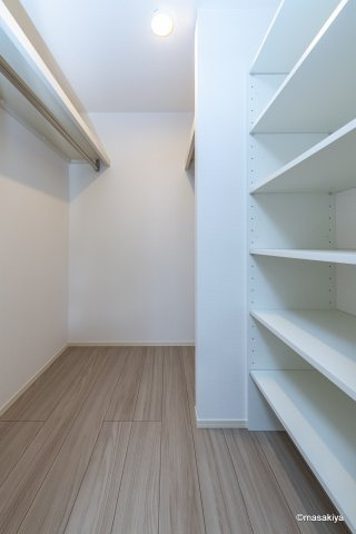 エイト　クラウドの収納