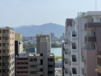 【展望】 | バルコニーからは大堀公園が望め、日の出や日の入りの時間に異なった顔を楽しむことができます