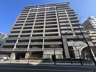 【外観】 | 大濠公園駅まで徒歩6分の好立地。天神中心部へも徒歩や自転車で充分アクセス可能です